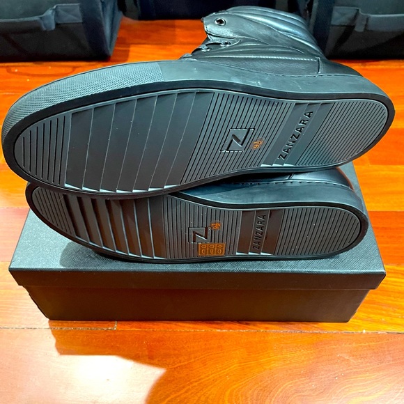 Zanzara Easy Black Sneaker FORB never worn (size 9.5 US). Cut a little big - Picture 5 of 7